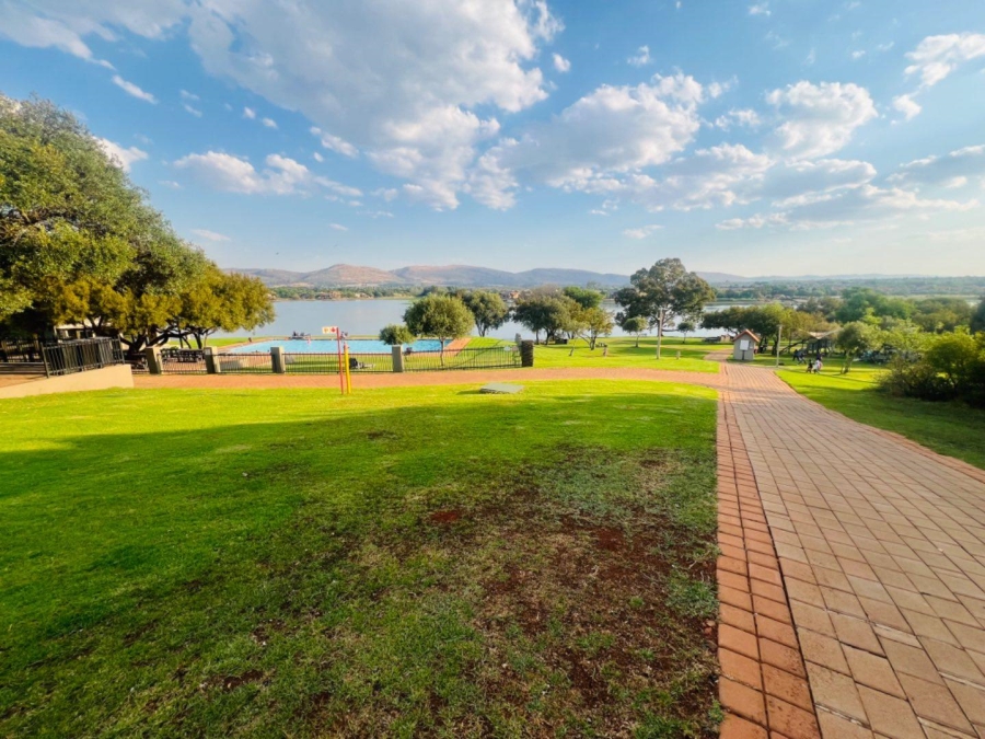 0 Bedroom Property for Sale in Hartbeespoort North West